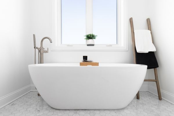 Cost of Bathtub Replacement in Akron